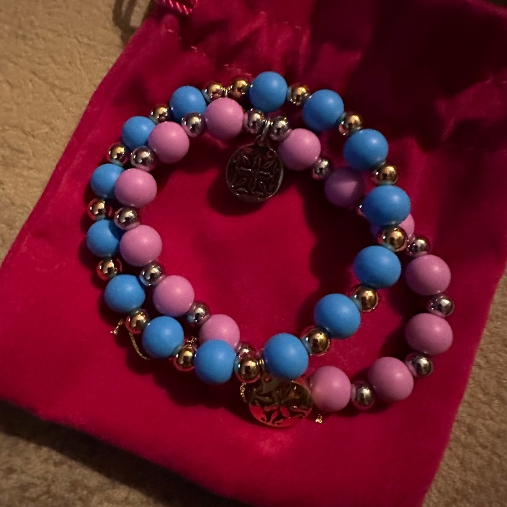 2 rustic cuff bracelets - Picture 3 of 4